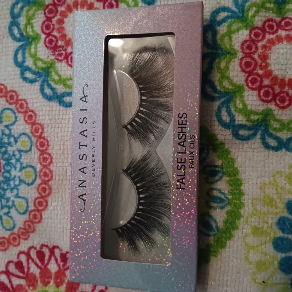 Anastasia Beverly Hills False Lashes - Black
